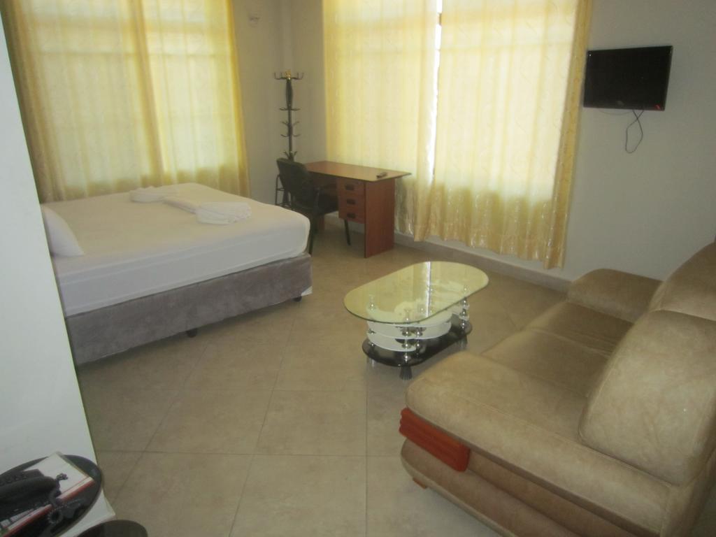 דאר א-סאלאם Fq Hotel Limited מראה חיצוני תמונה