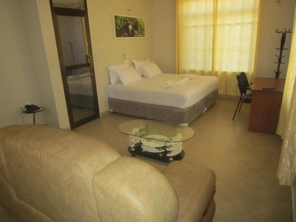 דאר א-סאלאם Fq Hotel Limited מראה חיצוני תמונה